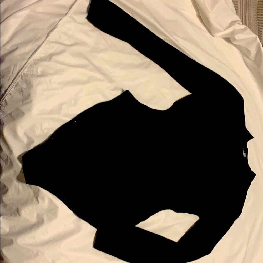 Black long sleeve turtle neck shirt